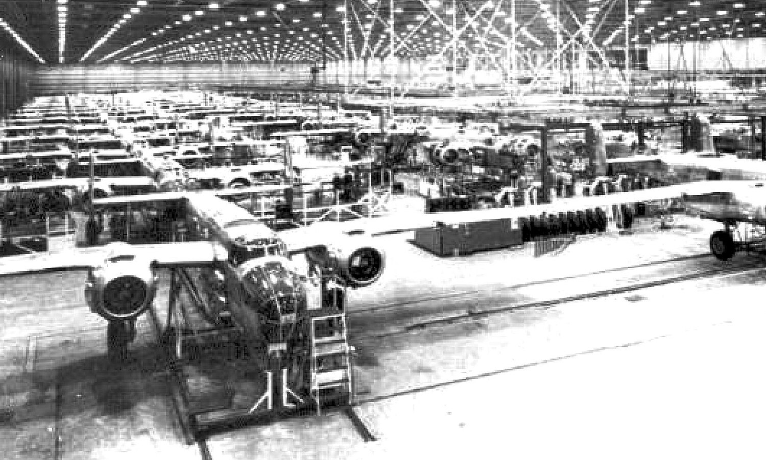 B-25 Mitchell assembly line 1944.jpg